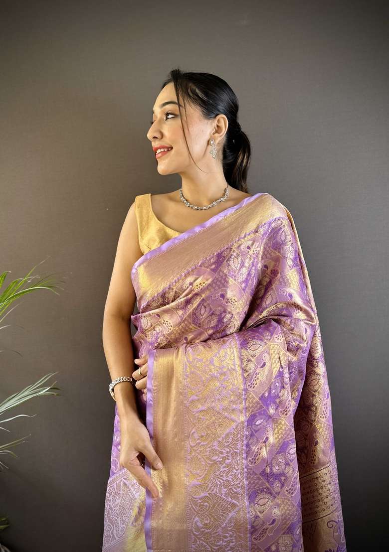 Light Baby Pink Silk Blend Saree Set with Zari Work for Diwali | Wedding & Festive Wear - Indya