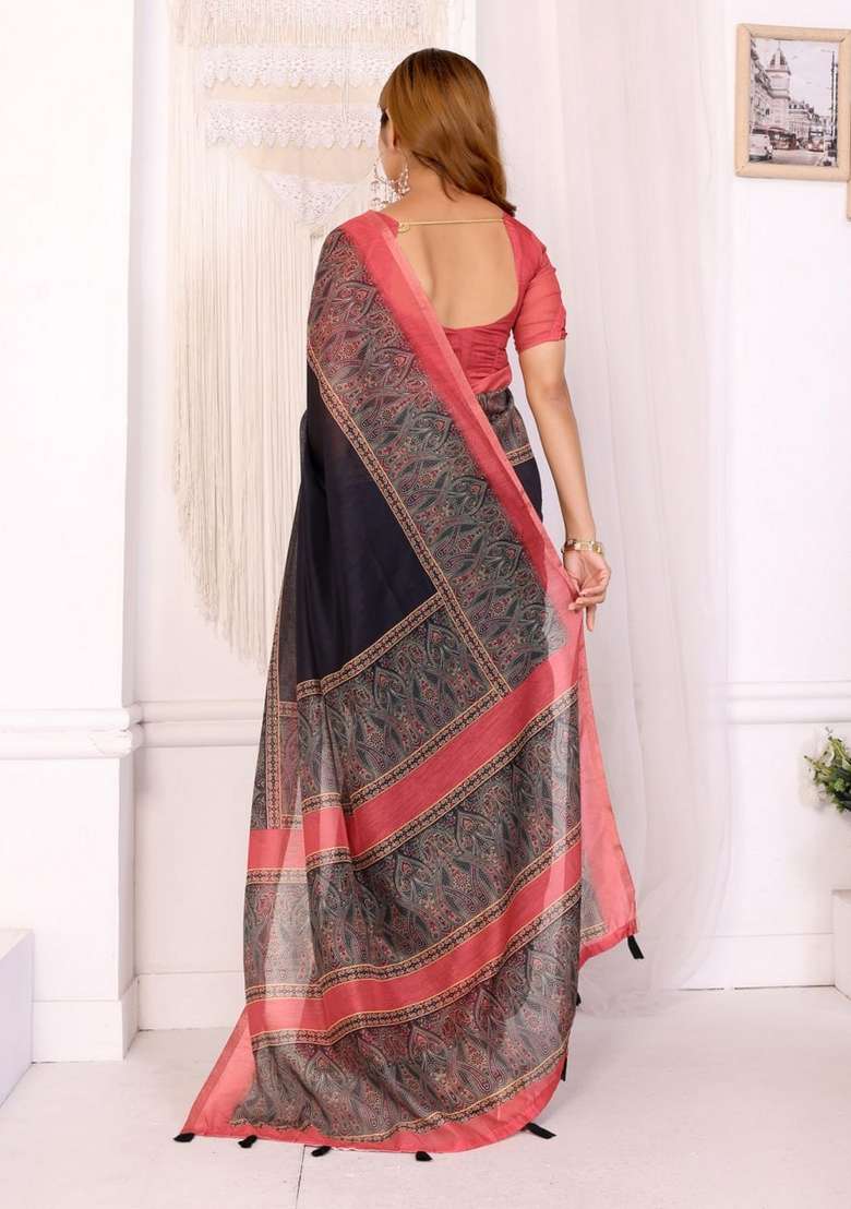Black Silk Blend Saree Set with Zari Work for Diwali | Wedding & Festive Wear - Indya