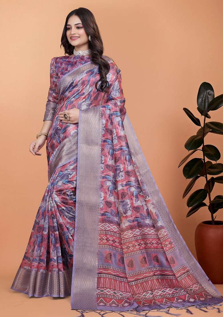 Peach Silk Blend Saree Set with Zari Work for Diwali | Wedding & Festive Wear - Indya