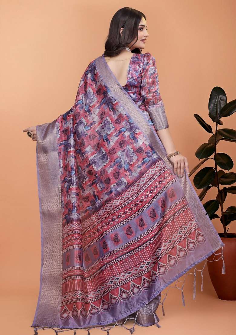 Peach Silk Blend Saree Set with Zari Work for Diwali | Wedding & Festive Wear - Indya