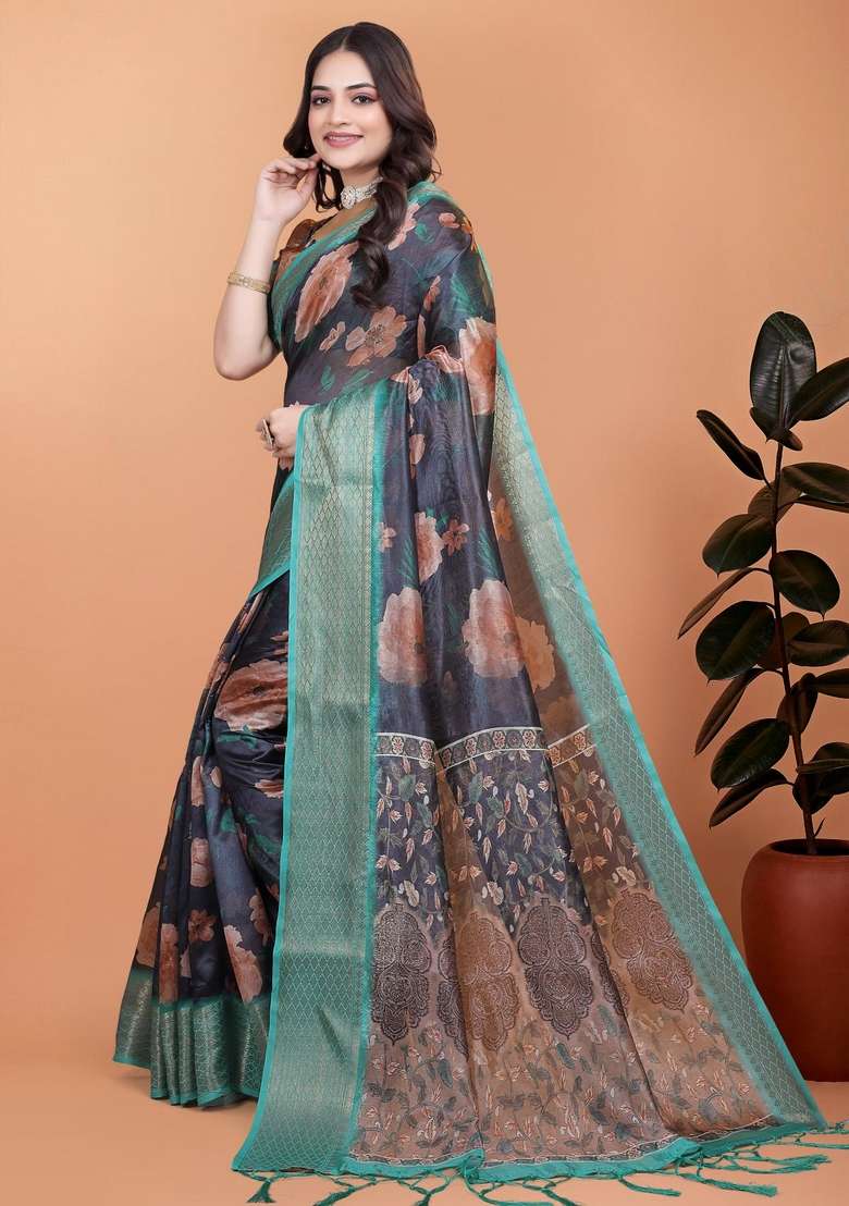 Black Silk Blend Saree Set with Zari Work for Diwali | Wedding & Festive Wear - Indya