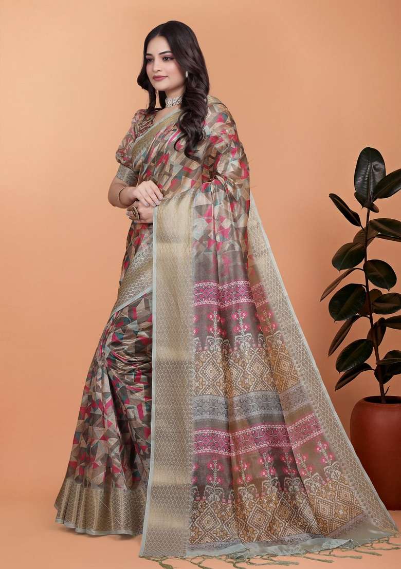 Brown Silk Blend Saree Set with Zari Work for Diwali | Wedding & Festive Wear - Indya