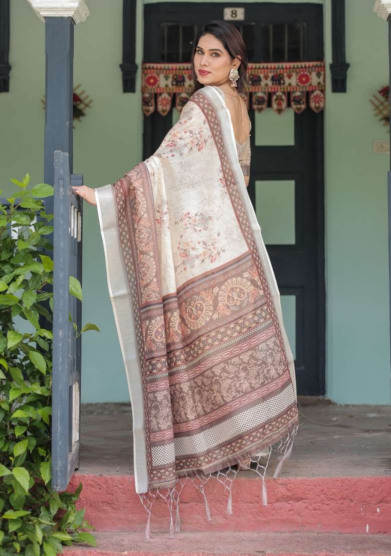 Cream Silk Blend Saree Set with Zari Work for Diwali | Wedding & Festive Wear - Indya