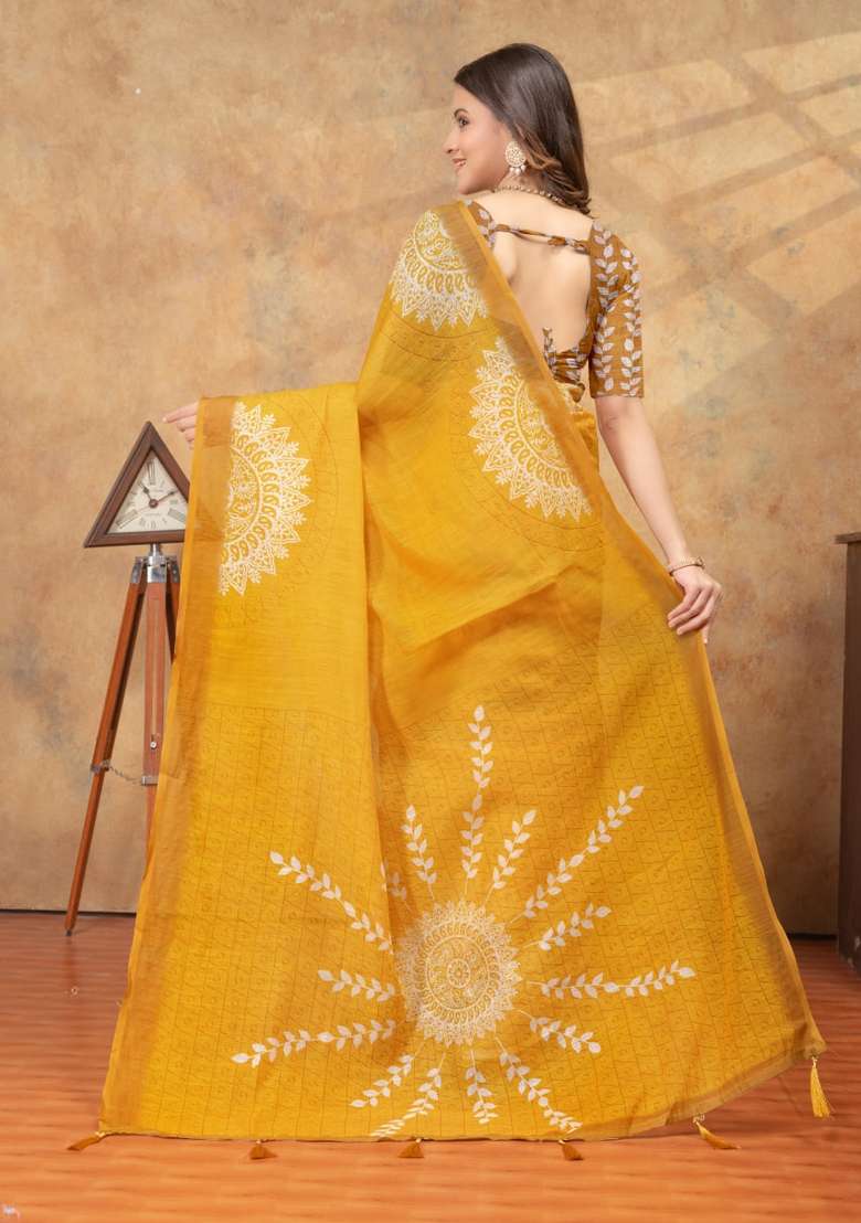 Yellow Silk Blend Saree Set with Zari Work for Diwali | Wedding & Festive Wear - Indya