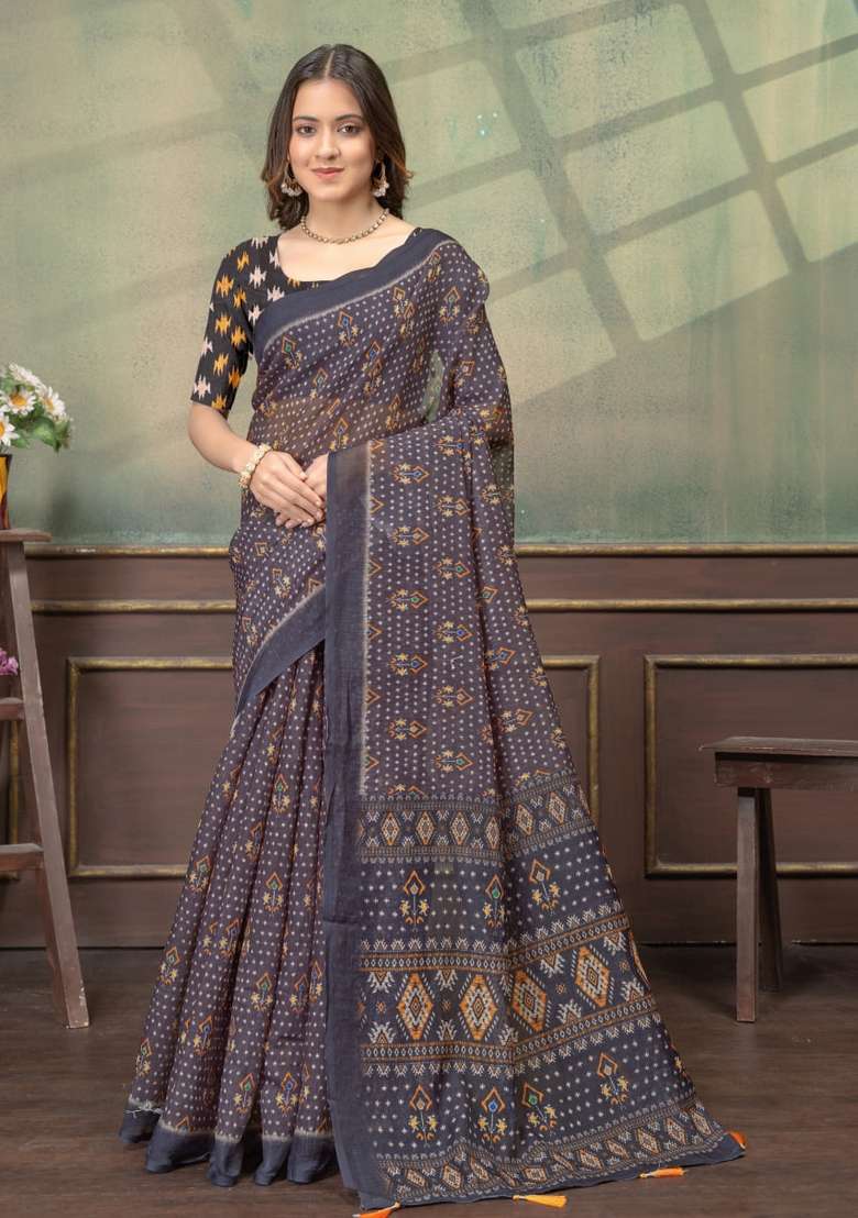 Black Zari Work Silk Blend Saree Set for Diwali and Festive Wear - Indya