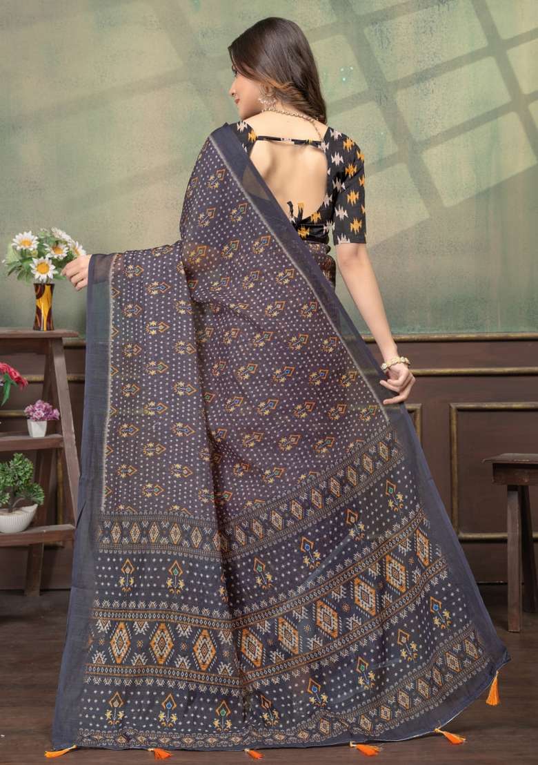 Black Zari Work Silk Blend Saree Set for Diwali and Festive Wear - Indya