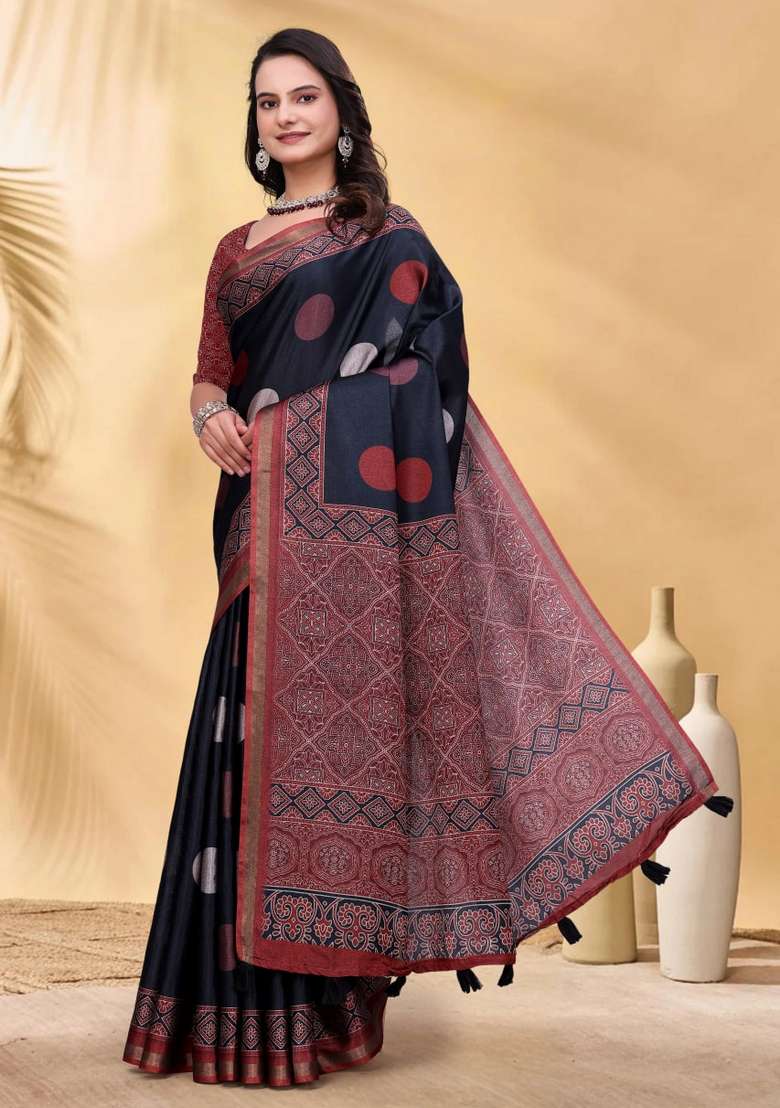 Black Silk Blend Saree Set with Zari Work for Diwali | Wedding & Festive Wear - Indya