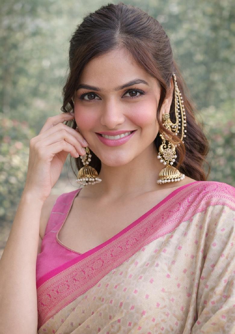 Off White Embroidered Faux Kanjivaram Silk Blend Saree Set - Indya