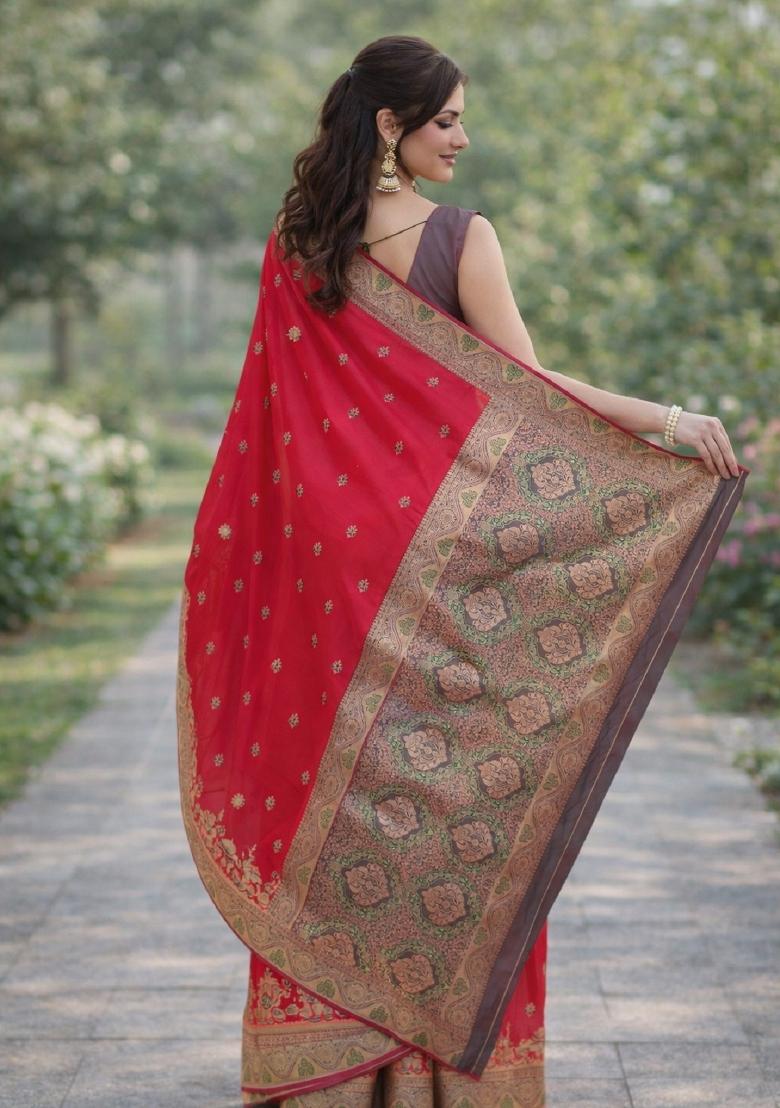 Pink Embroidered Banarasi Silk Blend Saree Set - Indya
