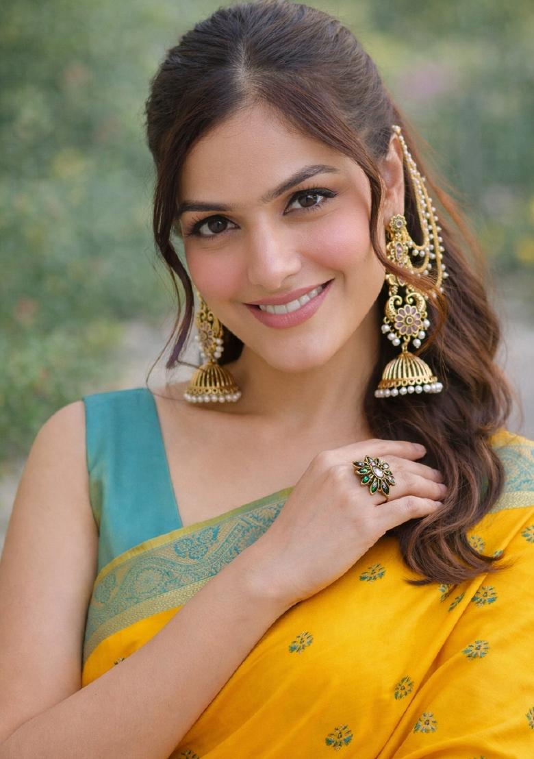 Yellow Embroidered Banarasi Silk Blend Saree Set - Indya