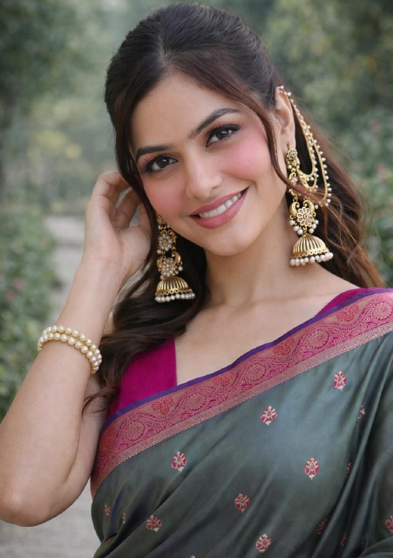 Sea Green Embroidered Banarasi Silk Blend Saree Set - Indya
