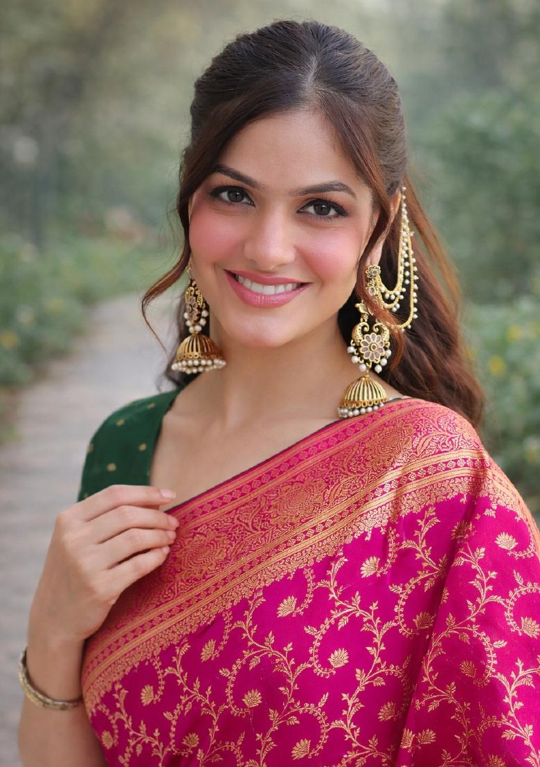 Pink Embroidered Banarasi Silk Blend Saree Set - Indya