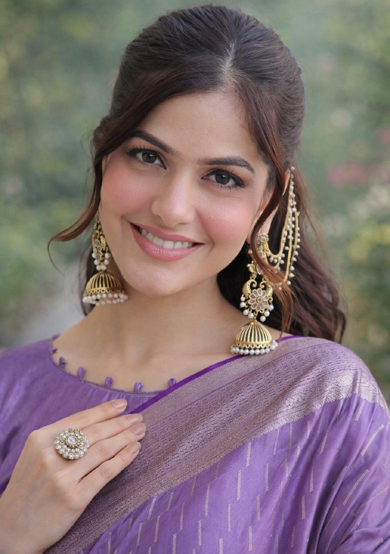 Lavender Embroidered Banarasi Silk Blend Saree Set - Indya