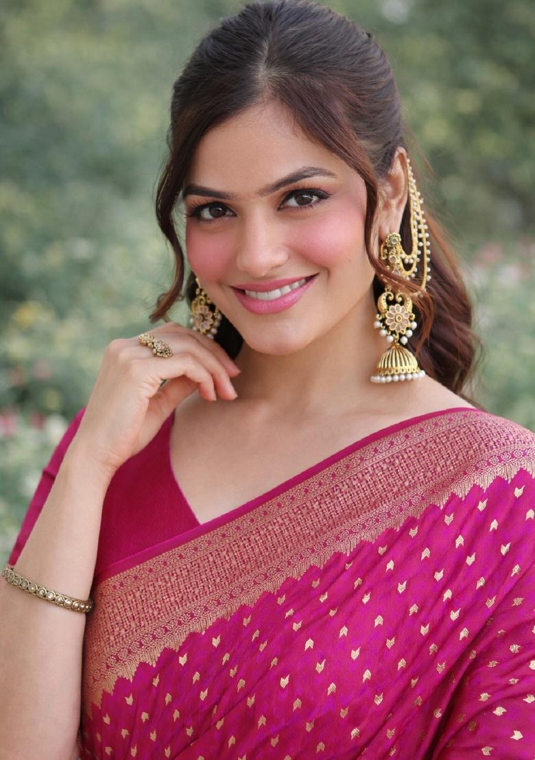Pink Embroidered Banarasi Silk Blend Saree Set - Indya