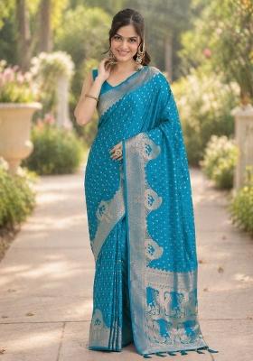 Turquoise Embroidered Banarasi Silk Blend Saree Set