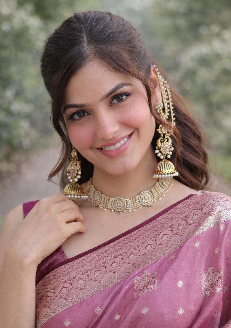 Onion Pink Embroidered Banarasi Silk Blend Saree Set - Indya