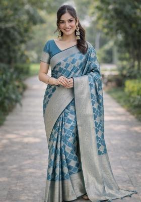 Turquoise Embroidered Banarasi Silk Blend Saree Set