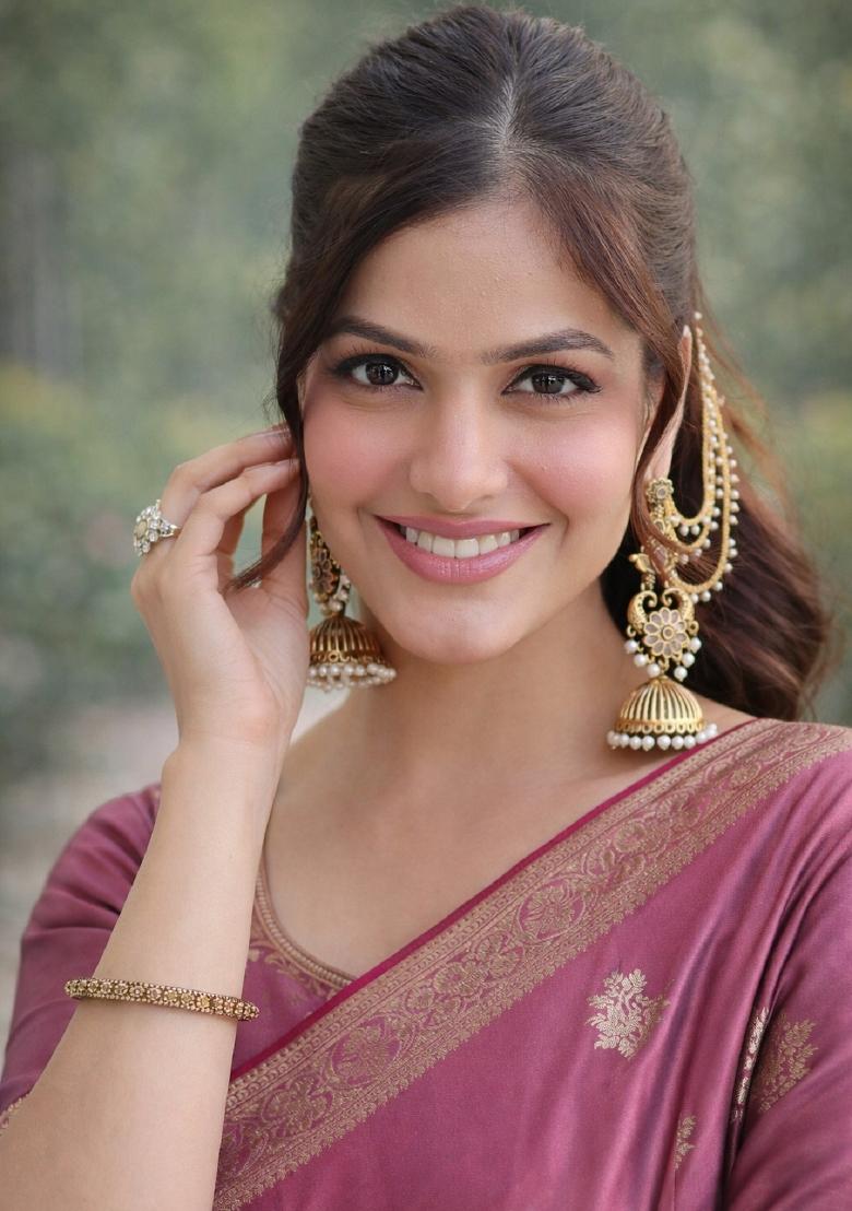 Onion Pink Embroidered Banarasi Silk Blend Saree Set - Indya