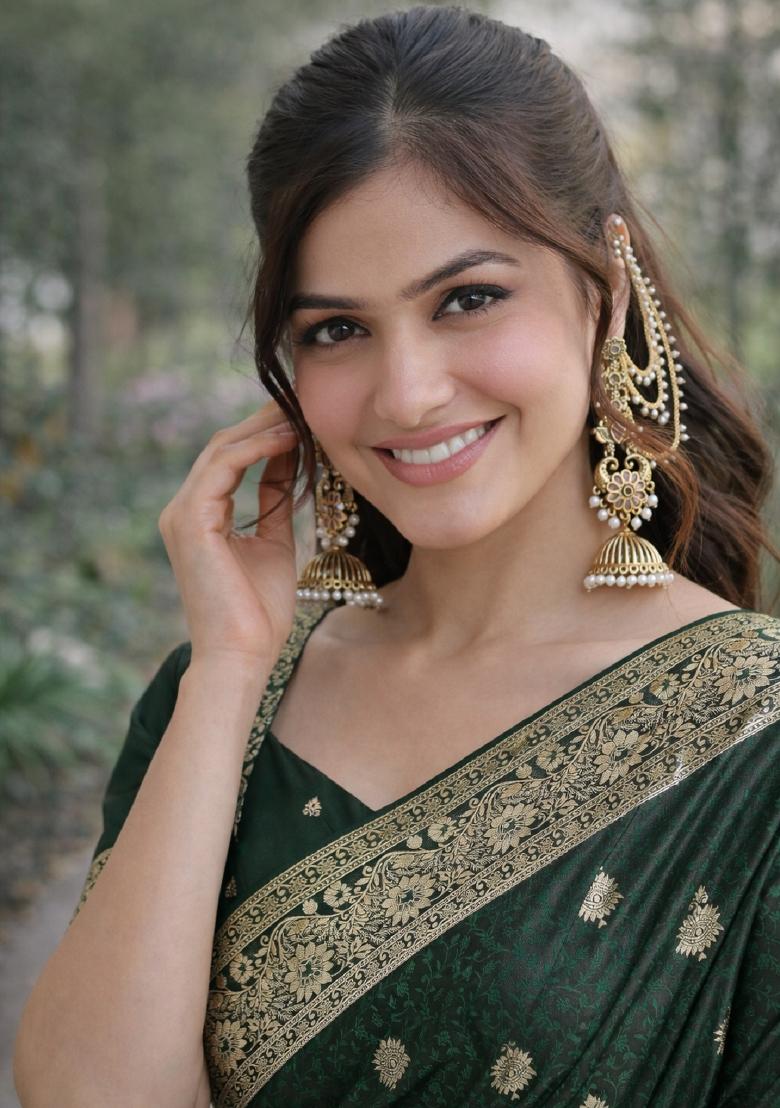 Green Embroidered Banarasi Silk Blend Saree Set - Indya