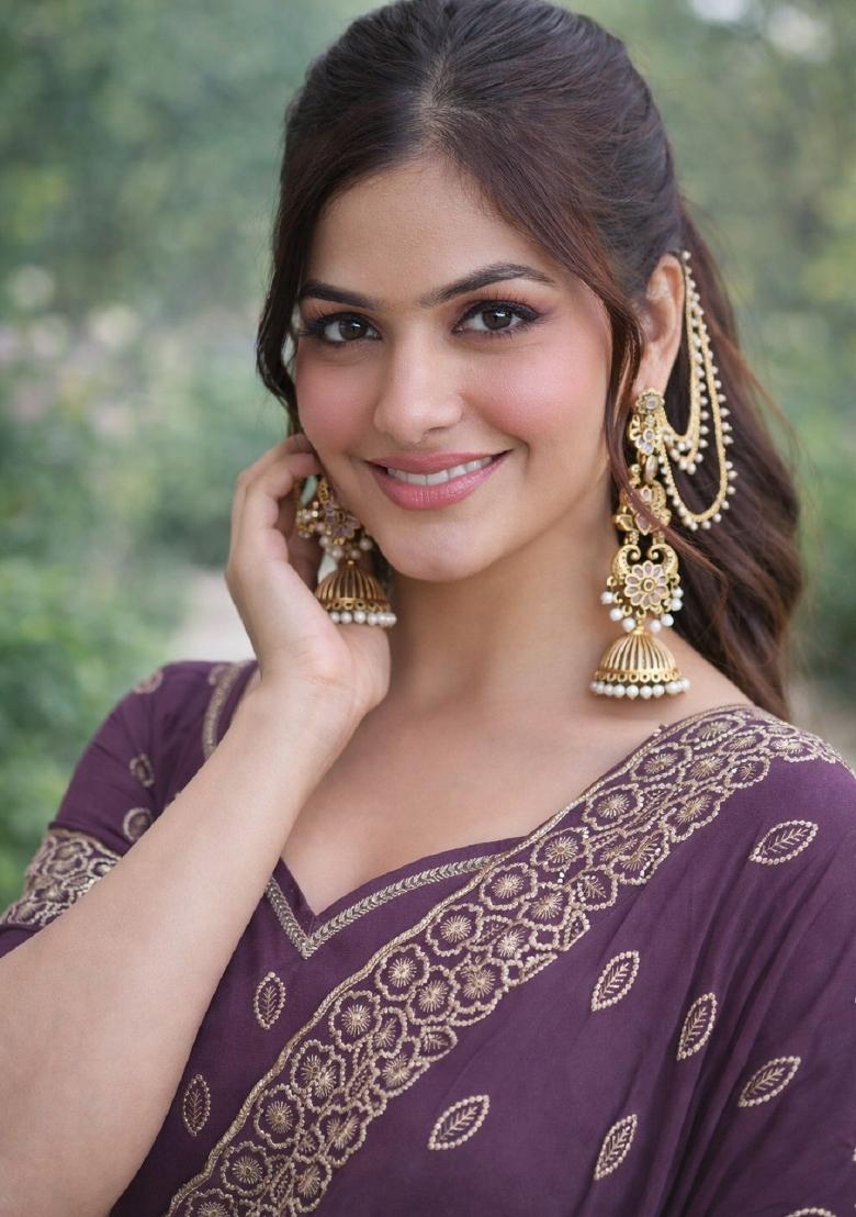Lavender Embroidered Georgette Saree Set - Indya