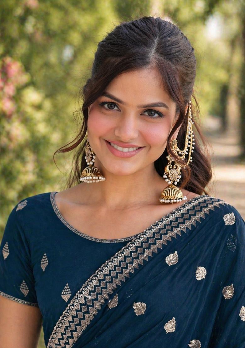 Turquoise Embroidered Georgette Saree Set - Indya