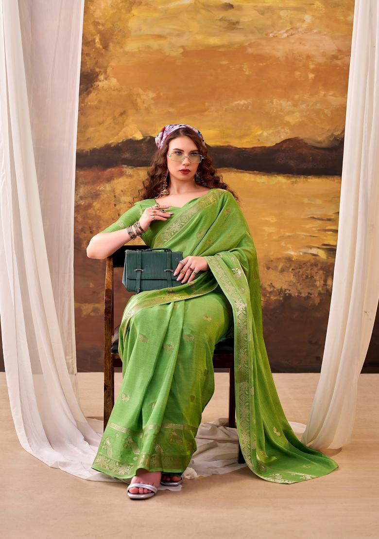 Parrot Weaving Crepe Saree Set - Indya