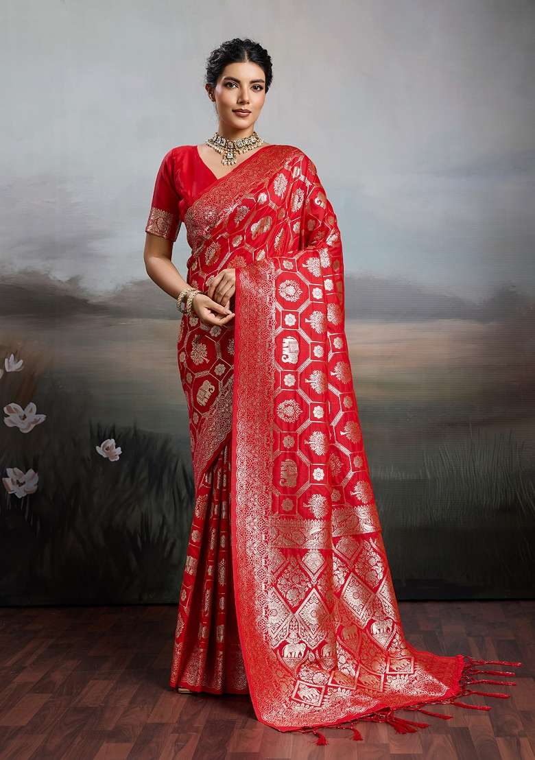 Red Banarasi Saree Set with Zari Work for Diwali | Wedding & Festive Wear - Indya