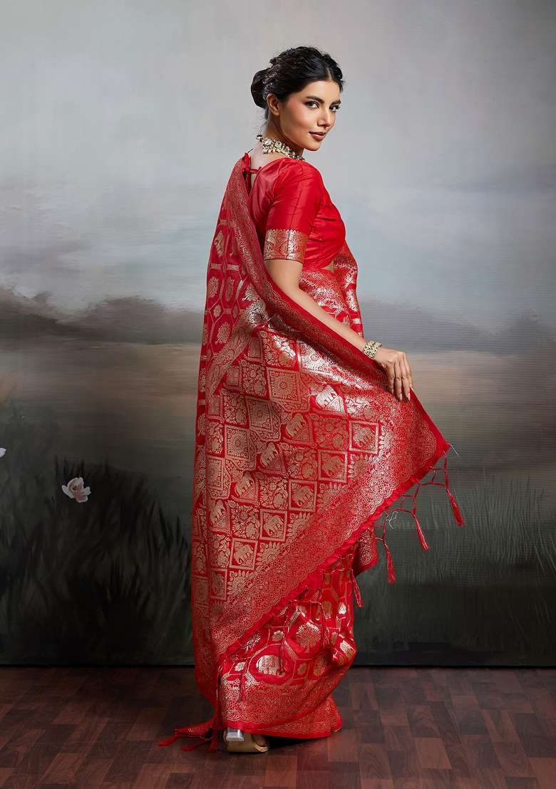 Red Banarasi Saree Set with Zari Work for Diwali | Wedding & Festive Wear - Indya