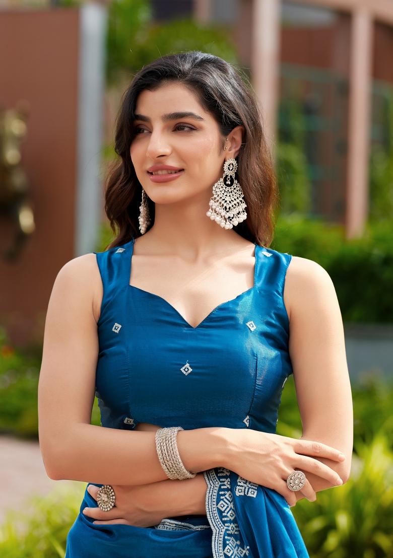 Turquoise Embroidered Chiffon Saree Set - Indya