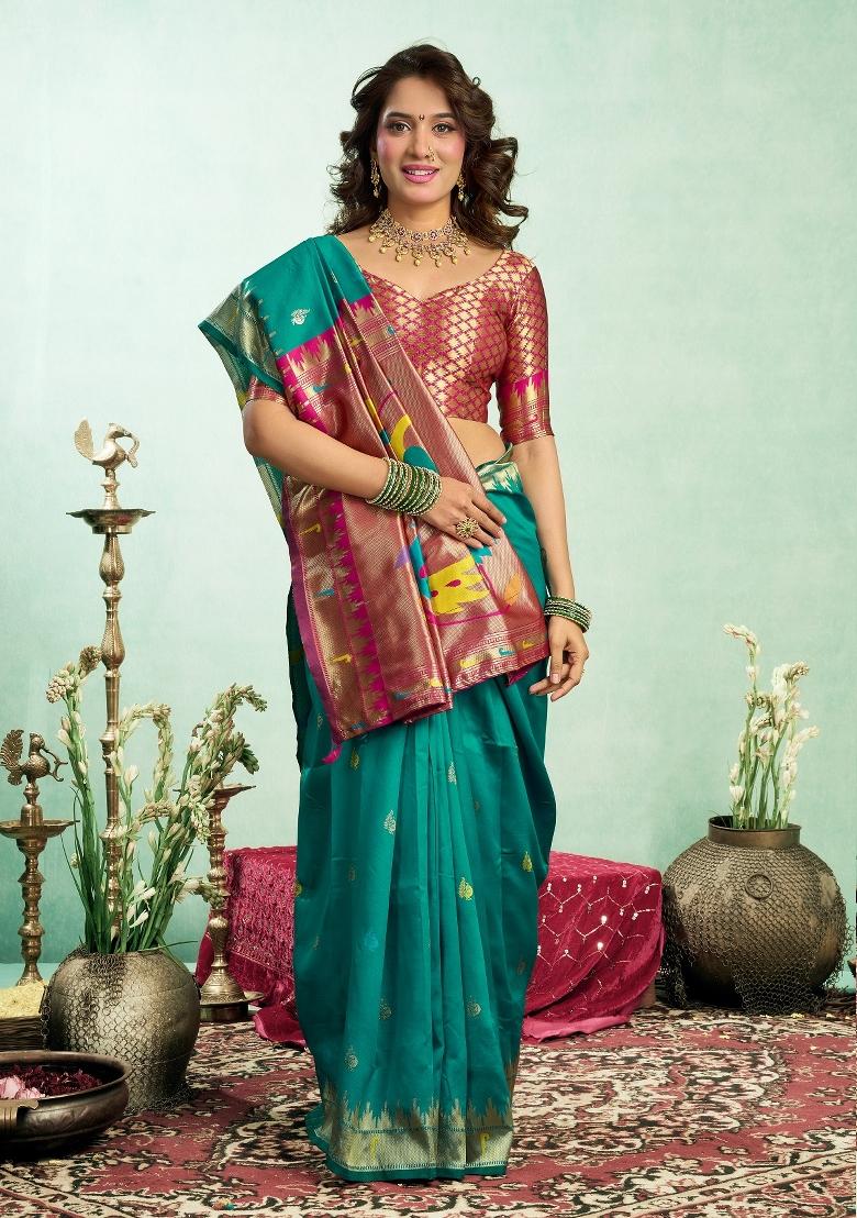 Green Woven Weaving Silk Blend Saree Set - Indya