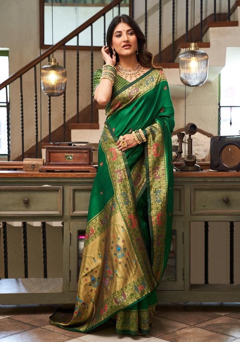 Green Woven Weaving Silk Blend Saree Set - Indya