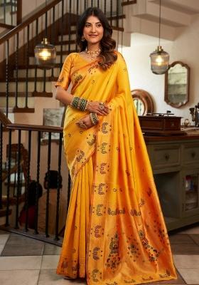 Yellow Woven Weaving Silk Blend Saree Set