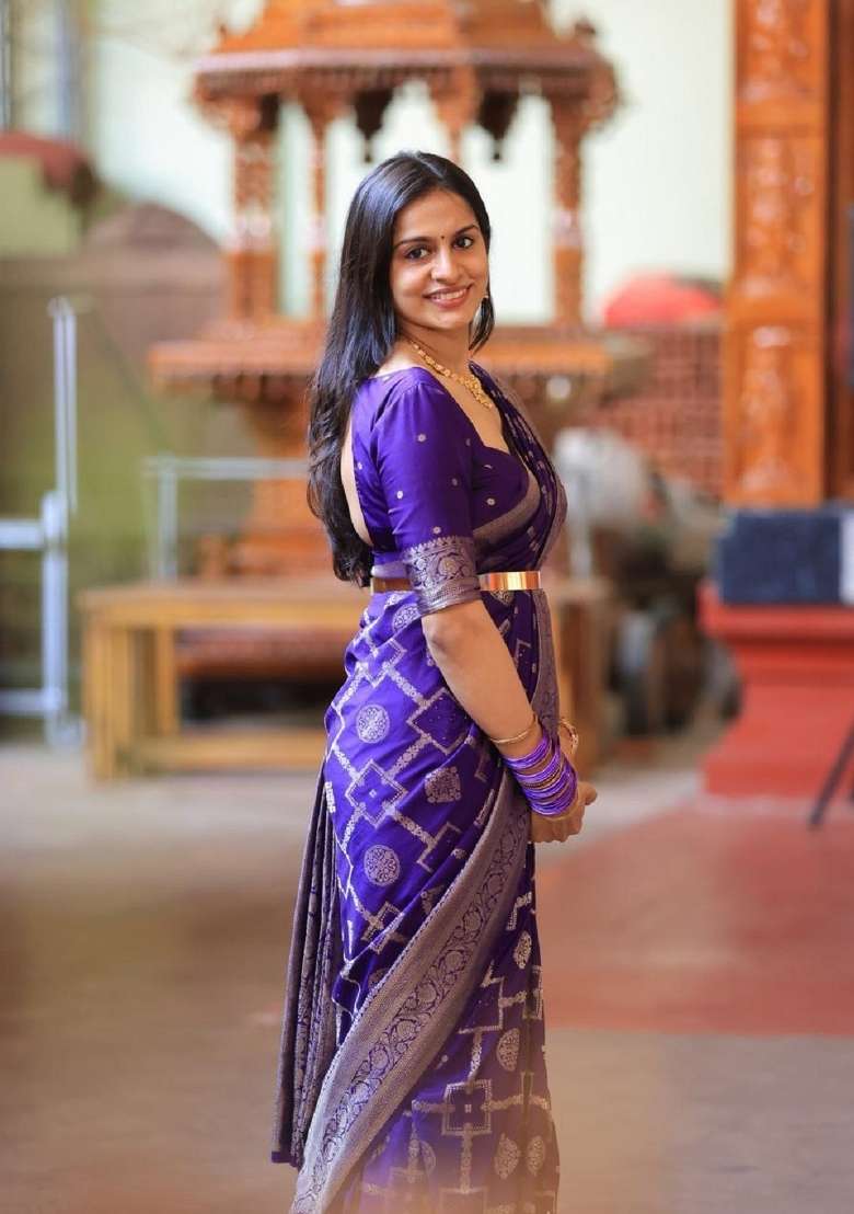 Purple Woven Silk Blend Saree Set for Diwali and Festive Wear - Indya