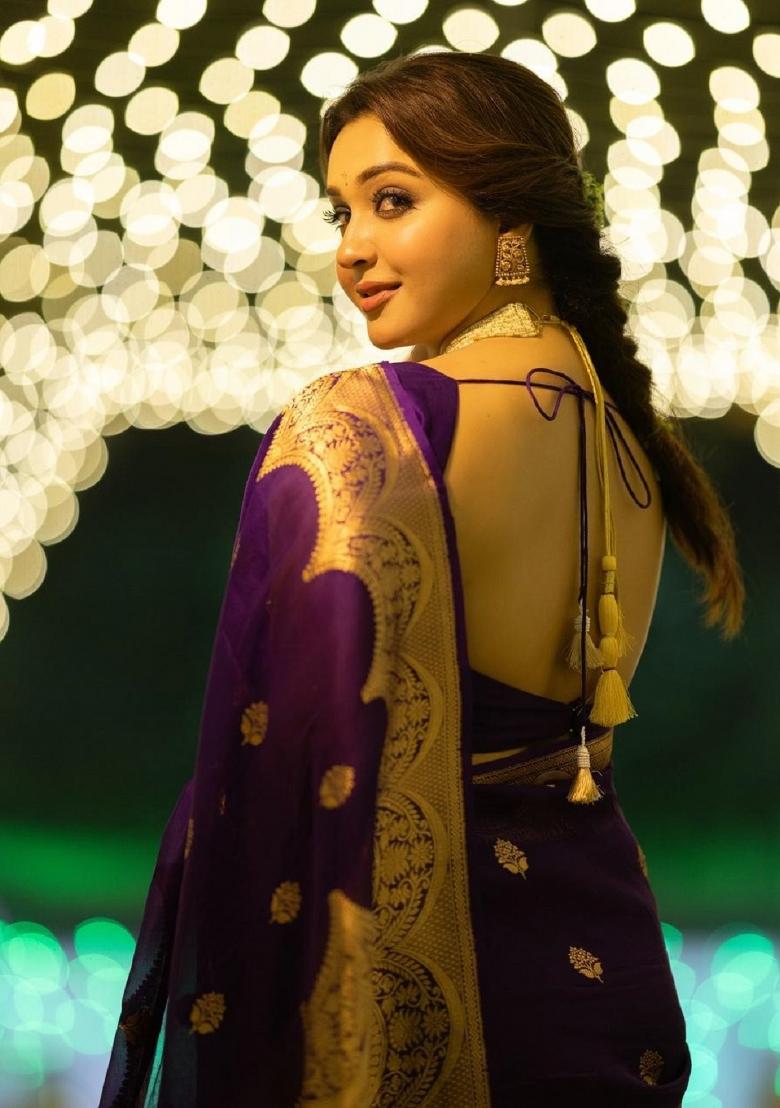 Purple Woven Silk Blend Saree Set - Indya