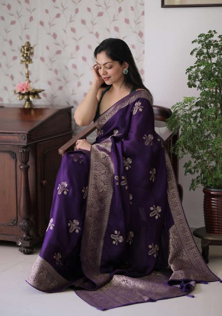 Purple Woven Silk Blend Saree Set for Diwali and Festive Wear - Indya
