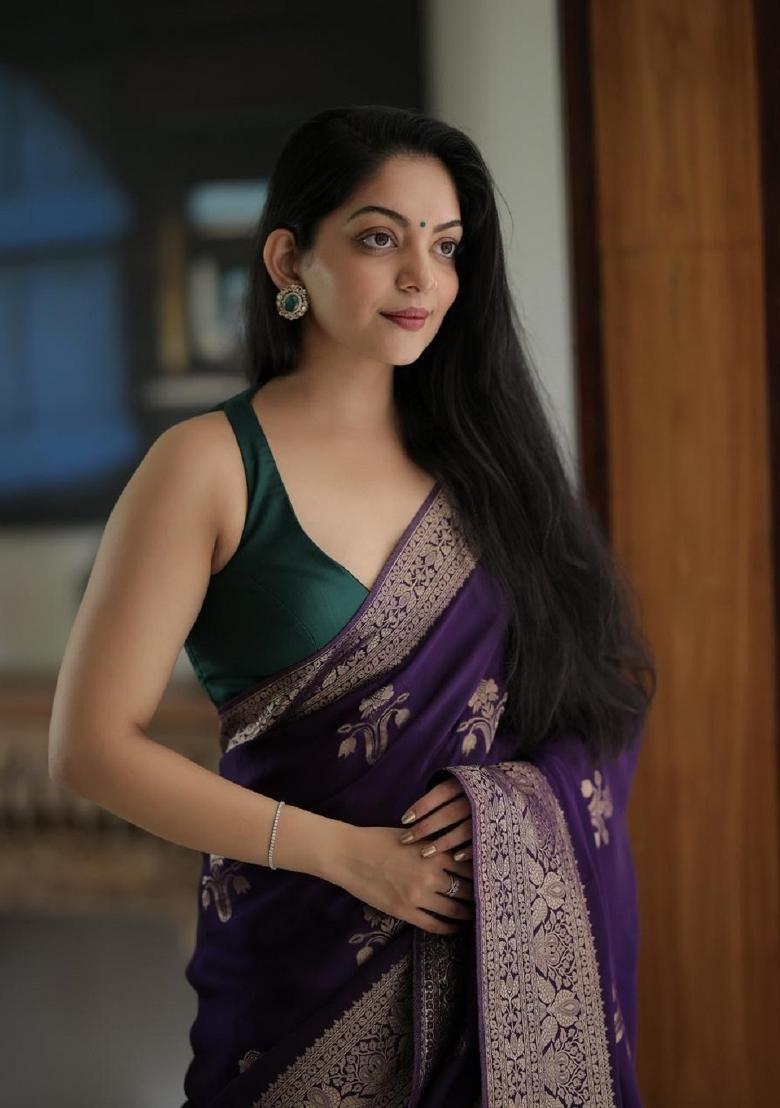 Purple Woven Silk Blend Saree Set - Indya