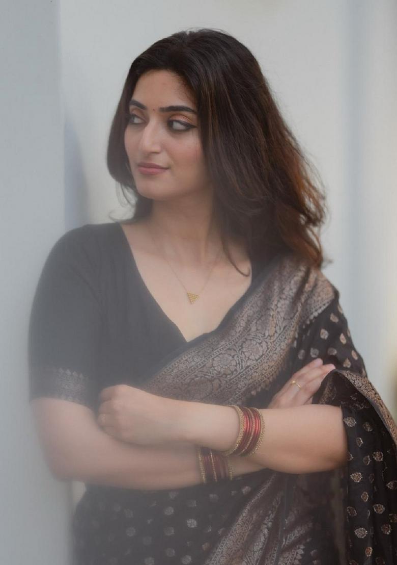 Black Woven Silk Blend Saree Set - Indya