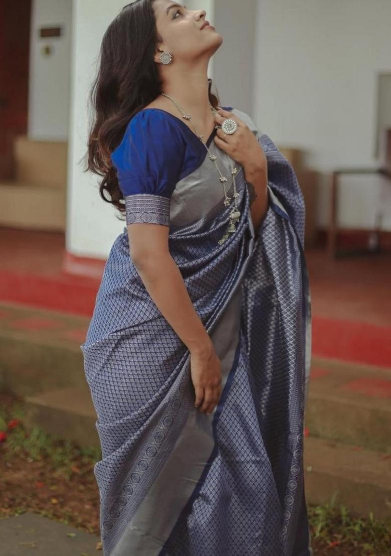 Blue Woven Silk Blend Saree Set - Indya