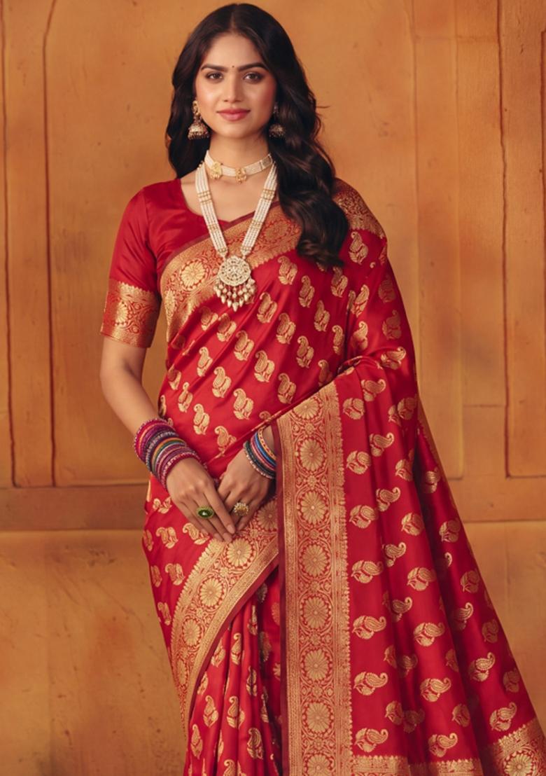 Red Woven Silk Blend Saree Set - Indya
