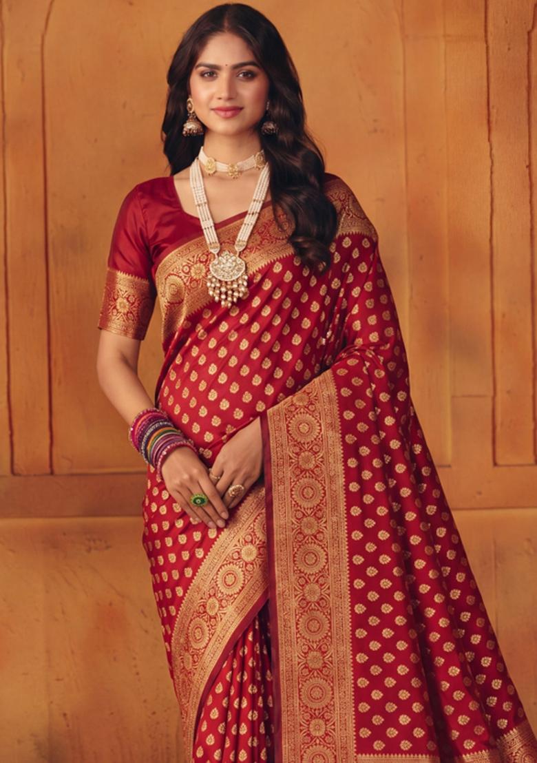 Red Woven Silk Blend Saree Set - Indya