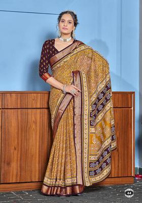 Yellow Geometric Print Cotton Saree Set