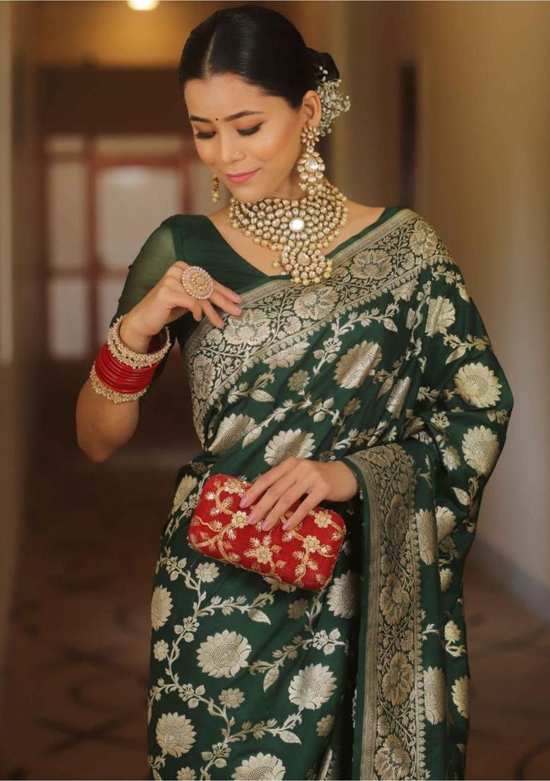 Green Woven Jacquard Saree Set - Indya