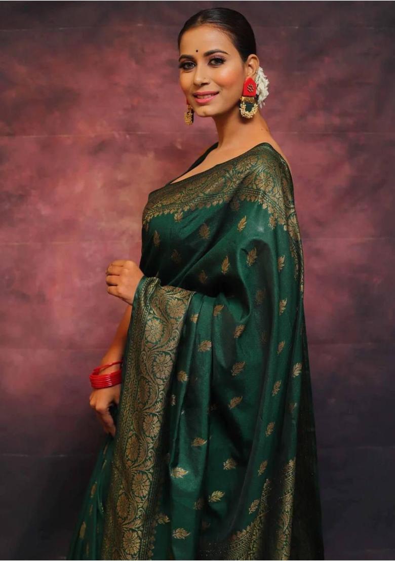 Green Printed Jacquard Saree Set - Indya