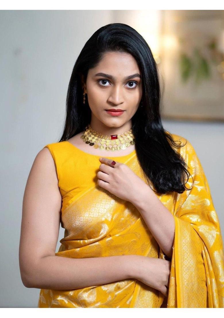 Yellow Printed Jacquard Saree Set - Indya