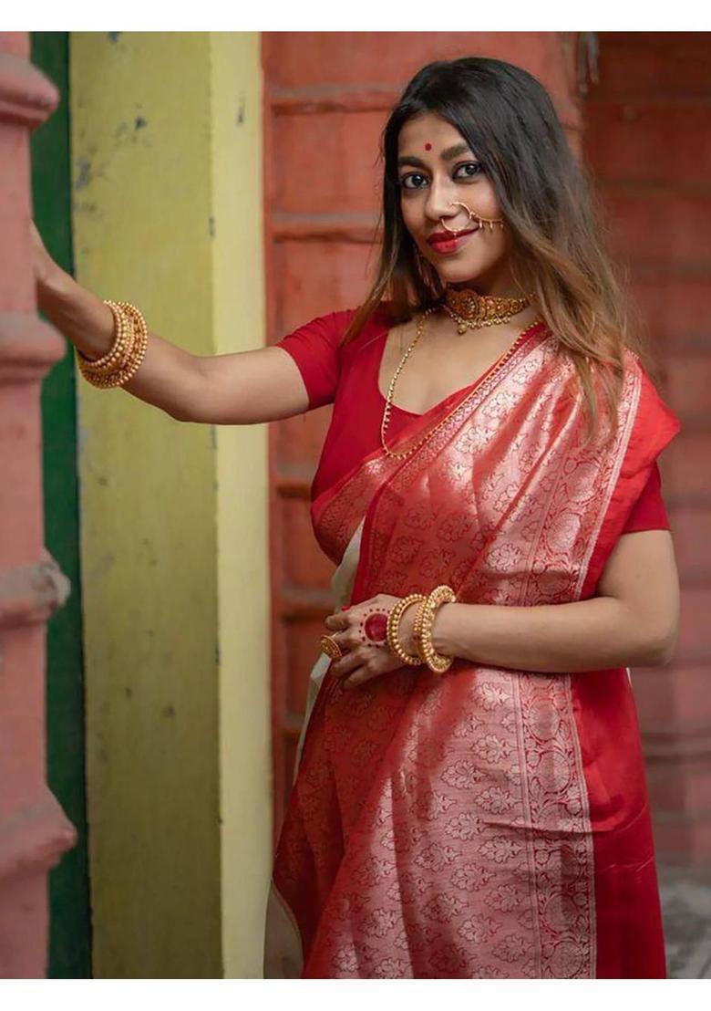 Off White Printed Jacquard Saree Set - Indya