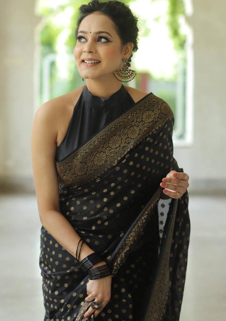 Black Woven Jacquard Saree Set - Indya
