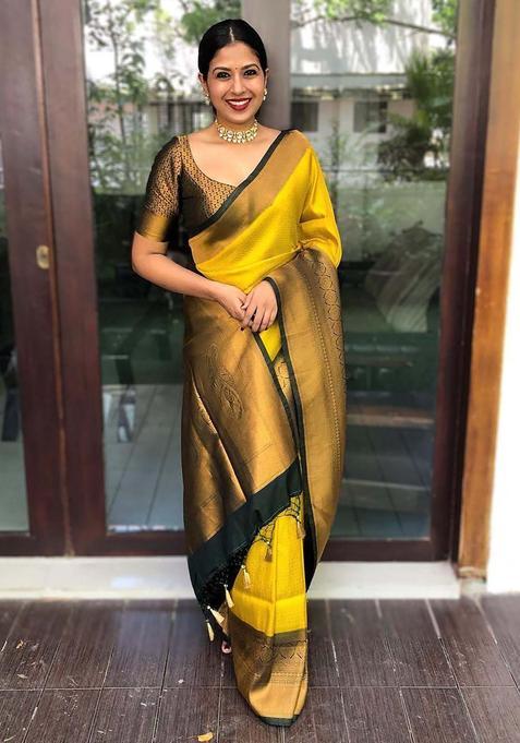 Yellow Woven Jacquard Saree Set