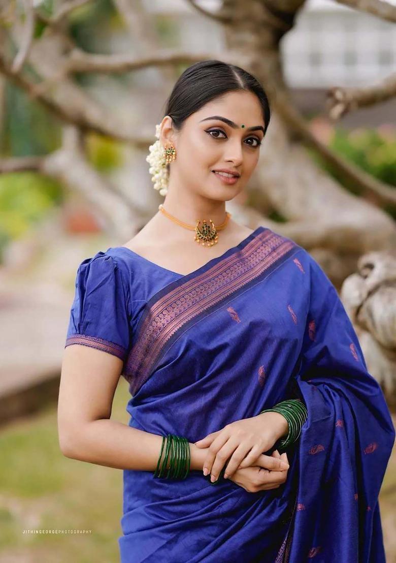 Blue Woven Silk Blend Saree Set - Indya