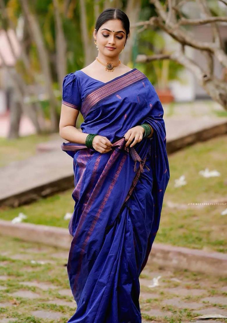 Blue Woven Silk Blend Saree Set - Indya
