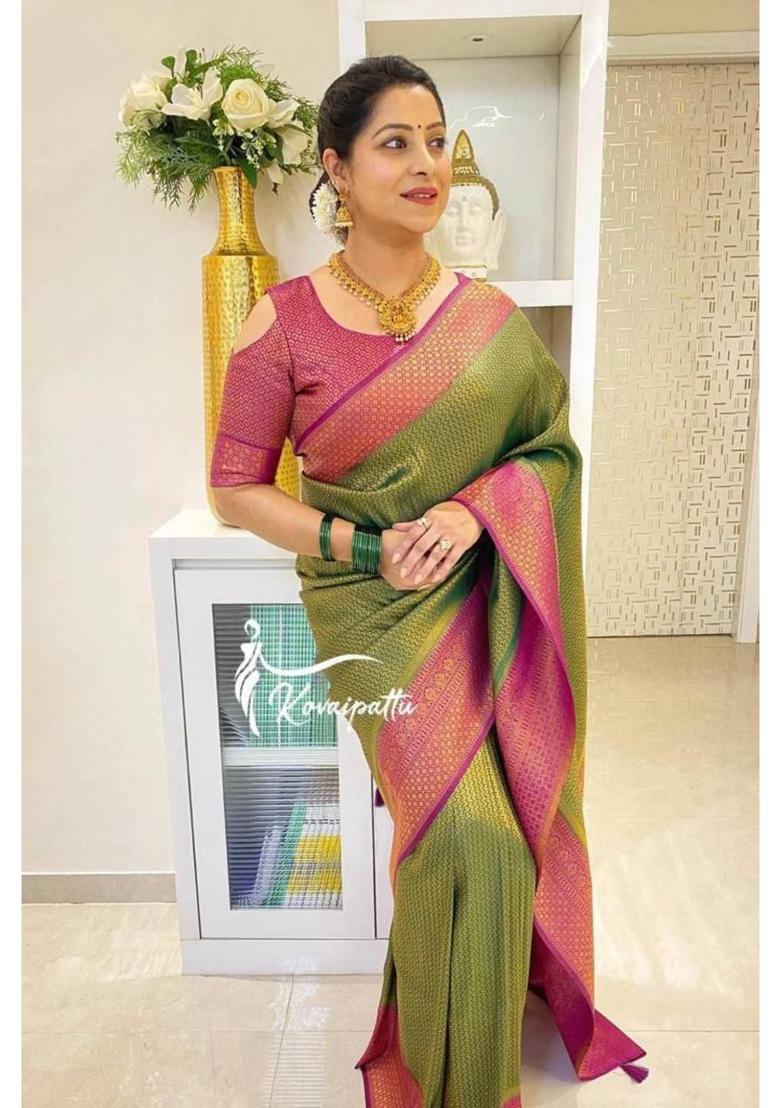 Green Woven Silk Blend Saree Set - Indya